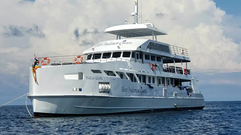 Deep Andaman Queen — фото судна 1