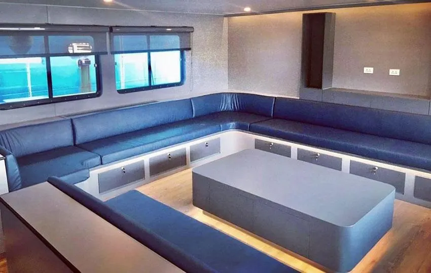 MV DiveRACE Class X — фото судна 4